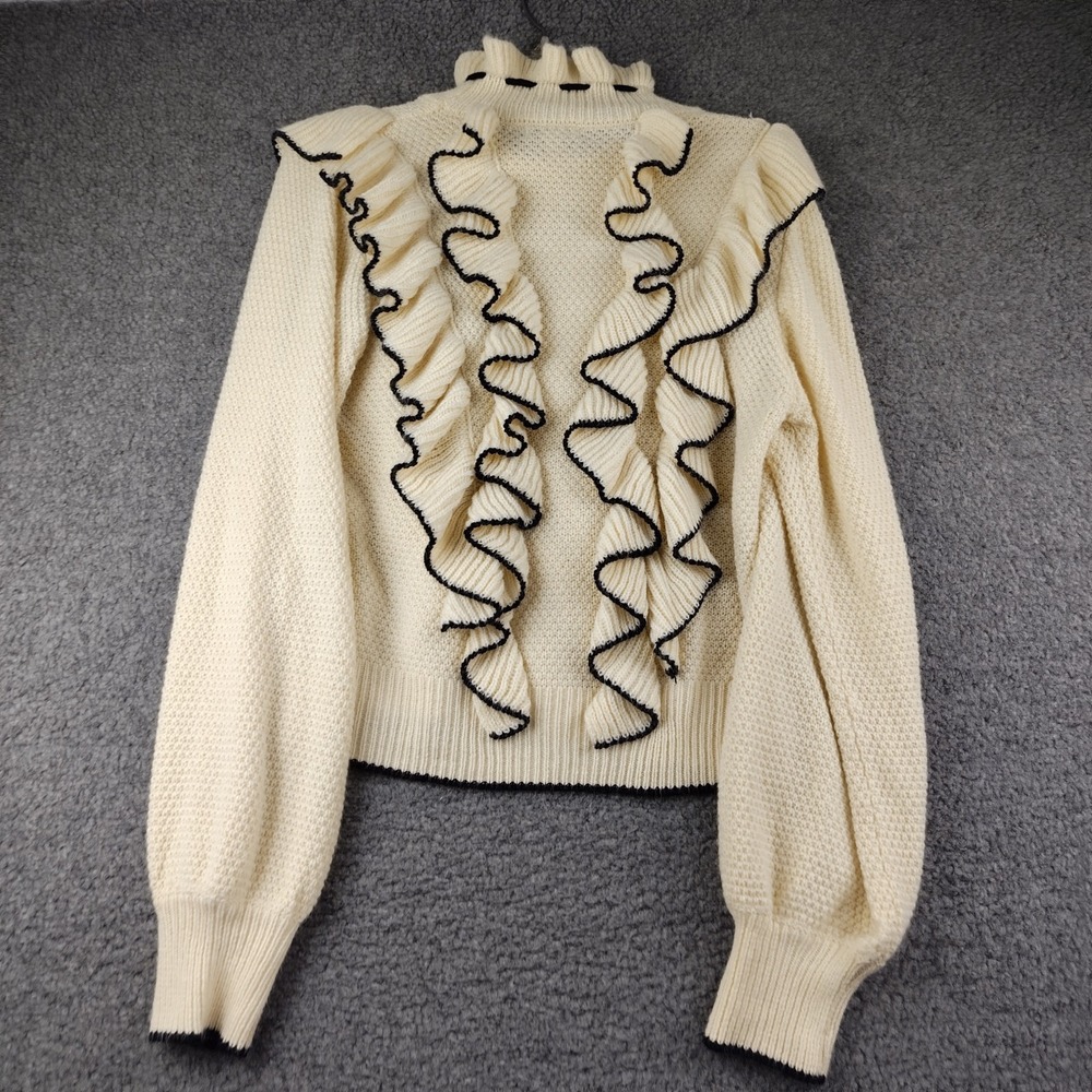 Stellah Ruffled Tipping Sweater Size‎ Medium Womens Renaissance Equestrian